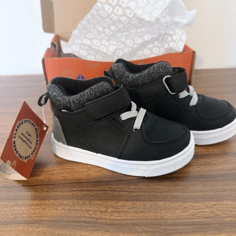Oomphies Jax Black Boy Size 6c Shoes Toddler Sneakers New with Box Never Worn